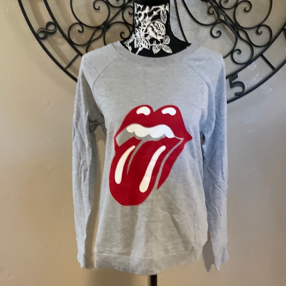 NWOT cute sweater
